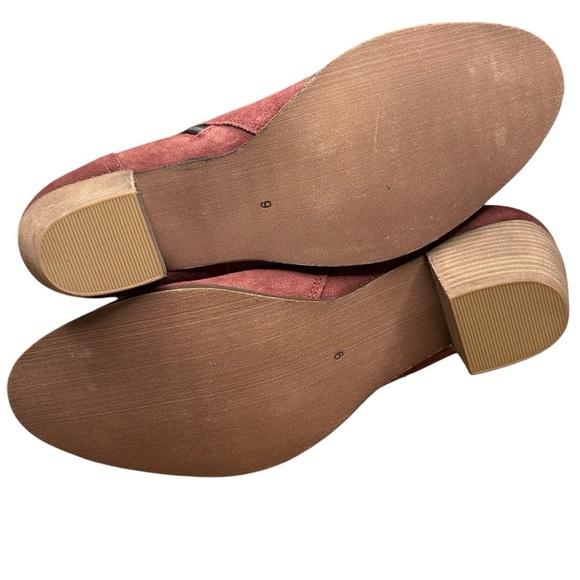 Diba Sequoia Suede Bootie in Burgundy Sz 9 2.5” stacked heel - Stitch Fix - Picture 5 of 6